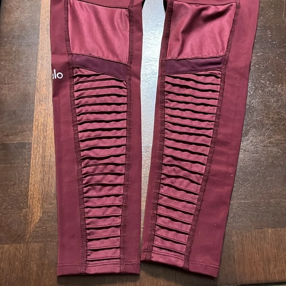 ALO Yoga Moto Legging High Rise Burgundy Pleated Mesh Full Length